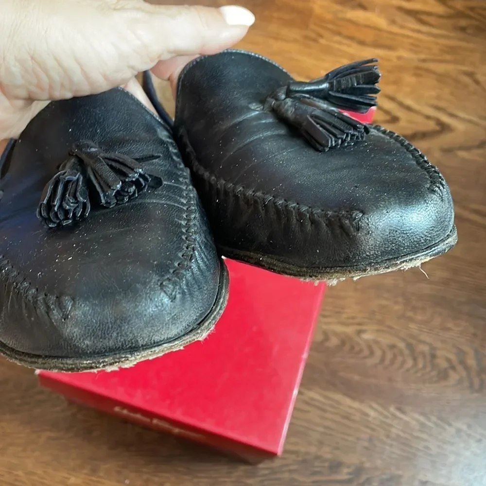 Vtg Salvatore Ferragamo‎ “Persus” black Nappa calf slip on loafers with tassels